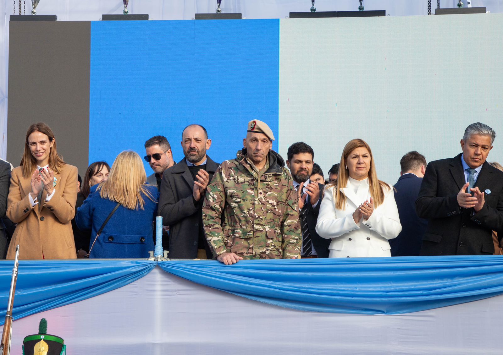 d5a317b3-29a9-4a61-8567-839ce87a