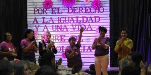 Conmemoración por el Día Internacional de la Mujer en Villa Pehuenia Moquehue, recalcando el valor de la mujer neuquina